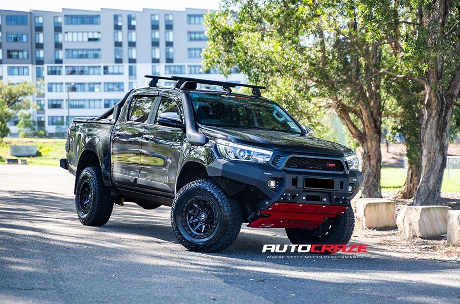 TOYOTA HILUX N80 4WD COVERT MATTE BLACK